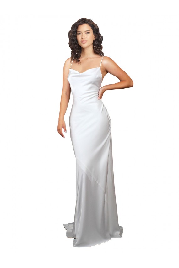 Usine Blanc Fourreau Balayage train Satiné Soyeux Simple Plage Robes de mariée